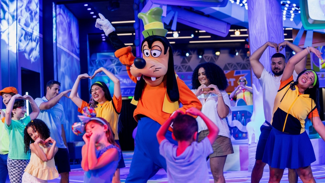 disney-world-cast-members-create-lifelong-memories-during-cool-kid-summer 