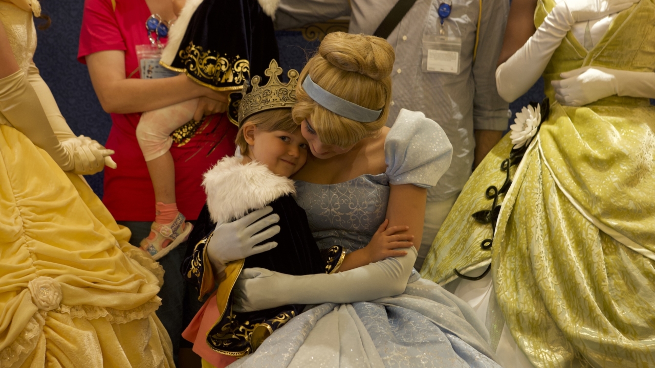 disney-cruise-line-and-make-a-wish-grant-wishes-in-italy-for-first-time