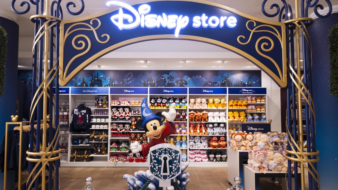 disney-parks-merchandise-launches-in-disney-store-destination-at-selfridges 
