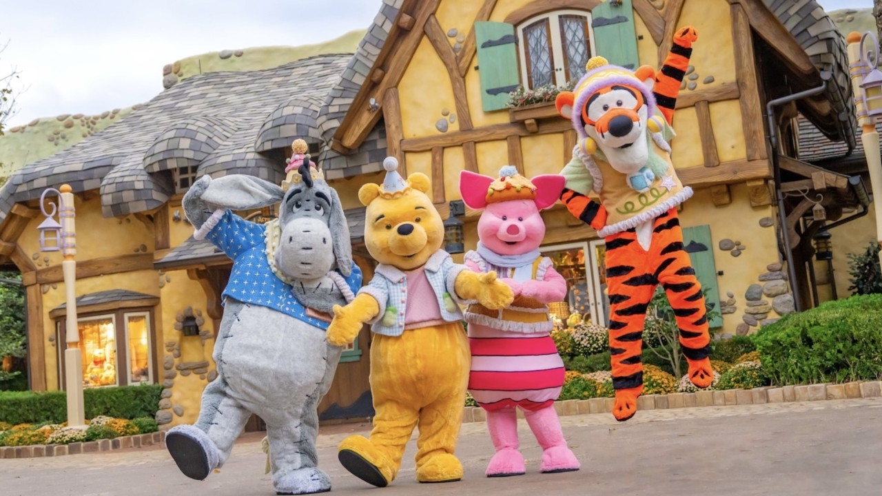 disney-winter-frostival-and-seasonal-festivities return-to-shanghai-disney-resort