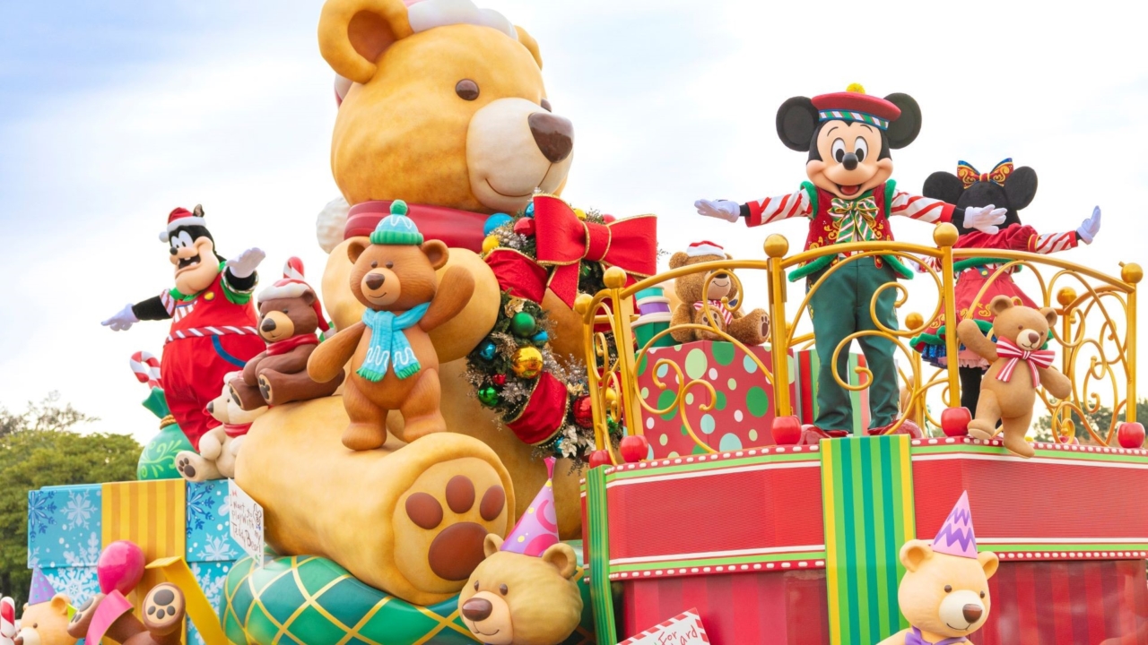 new-holiday-parade-debuts-at-tokyo-disney-resort