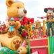 new-holiday-parade-debuts-at-tokyo-disney-resort