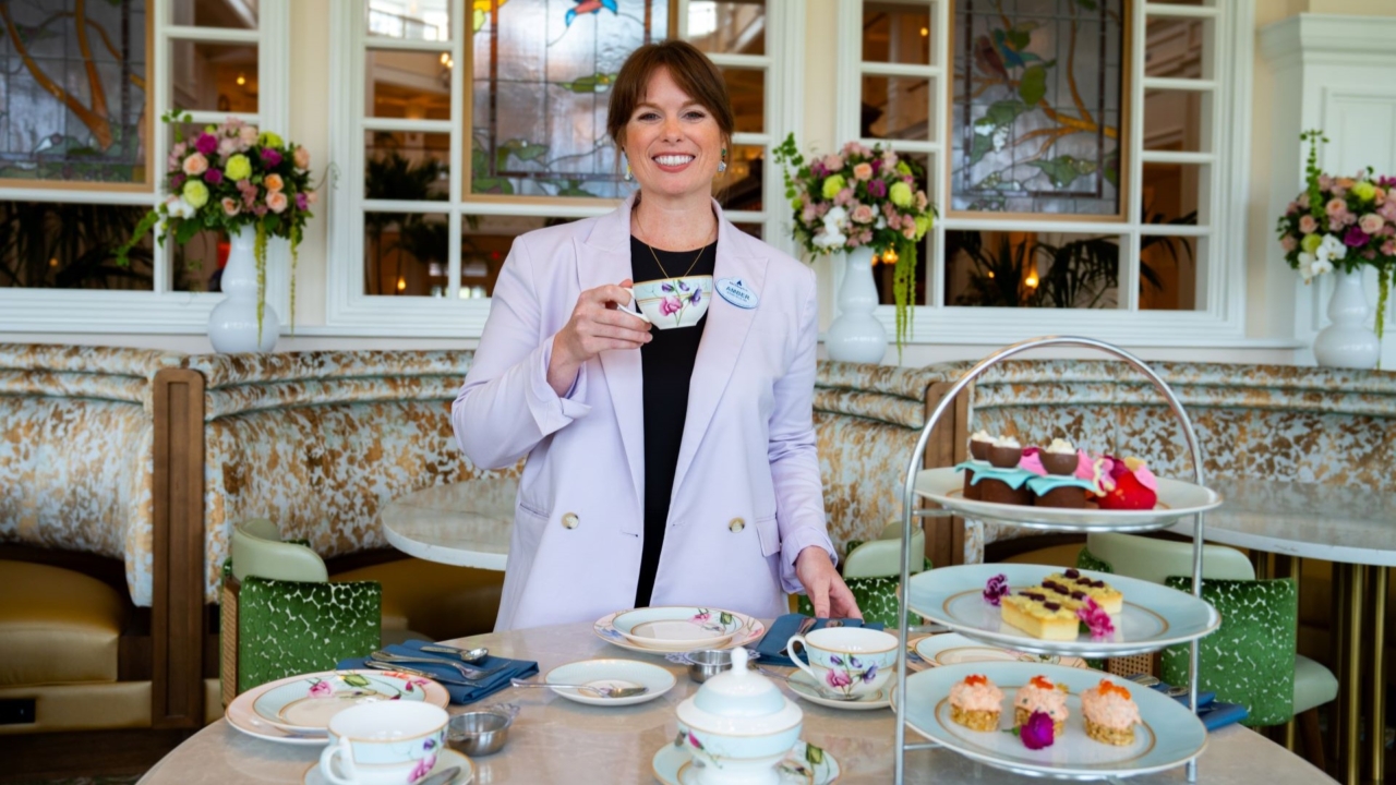 from-concept-to-cup:-the-cast-behind-the-garden-view-lounge-–-tea-experience