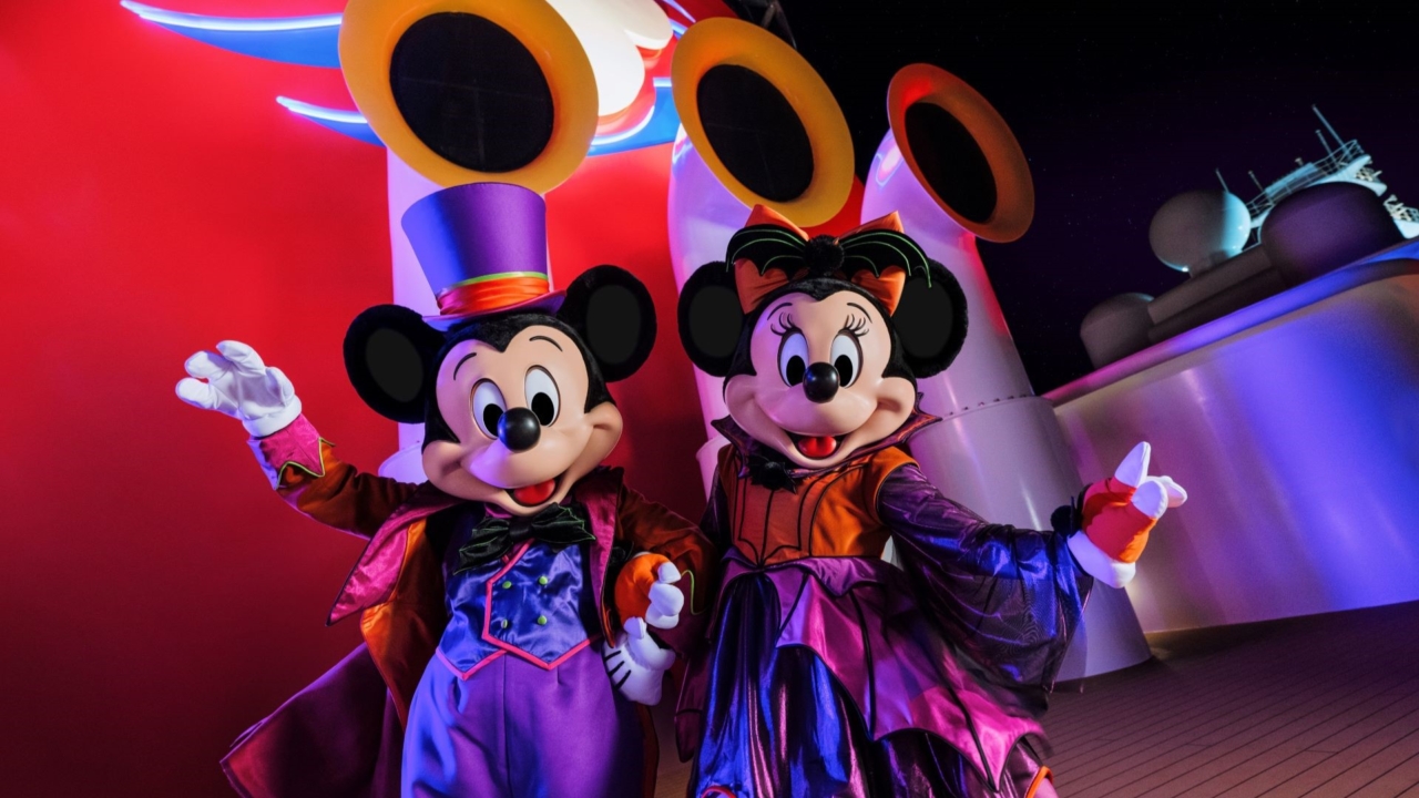 your-guide-to-halloween-on-the-high-seas